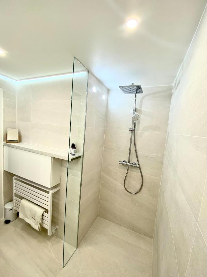 Appartement Luxe - 3 Pieces Avec Vue Mer, Piscine Et Tennis Nice Dış mekan fotoğraf